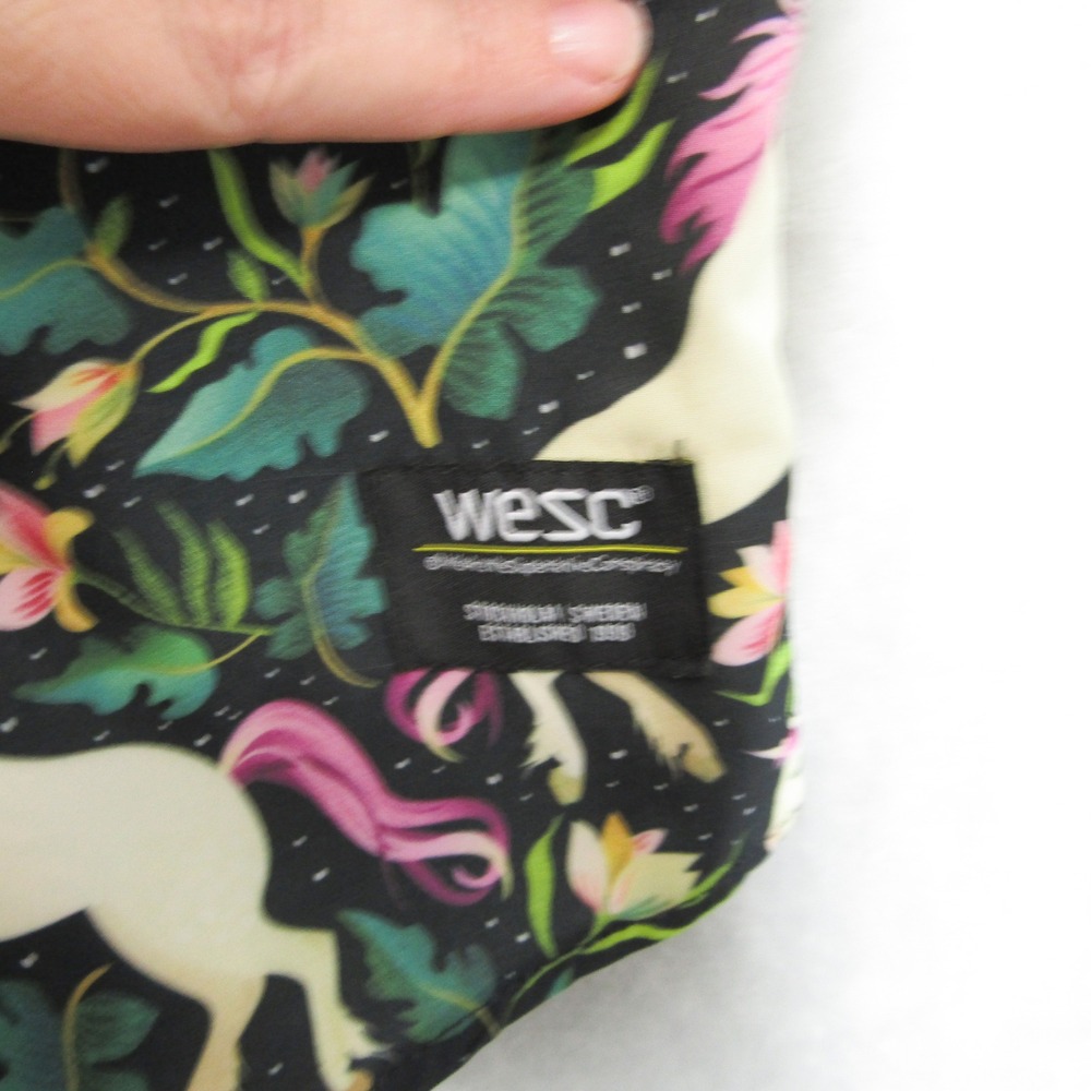 WESC Unicorn Floral Button Up Shirt Mens Medium Short Sleeve Party Top - Picture 7 of 10